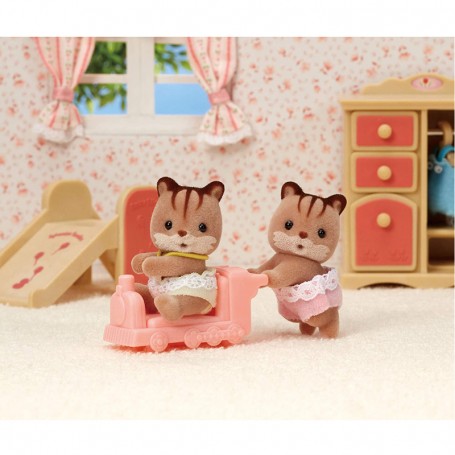 Sylvanian Families Pähkinäoravakaksoset