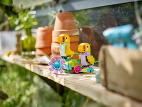 LEGO Creator 31149 Kukkia Kastelukannussa