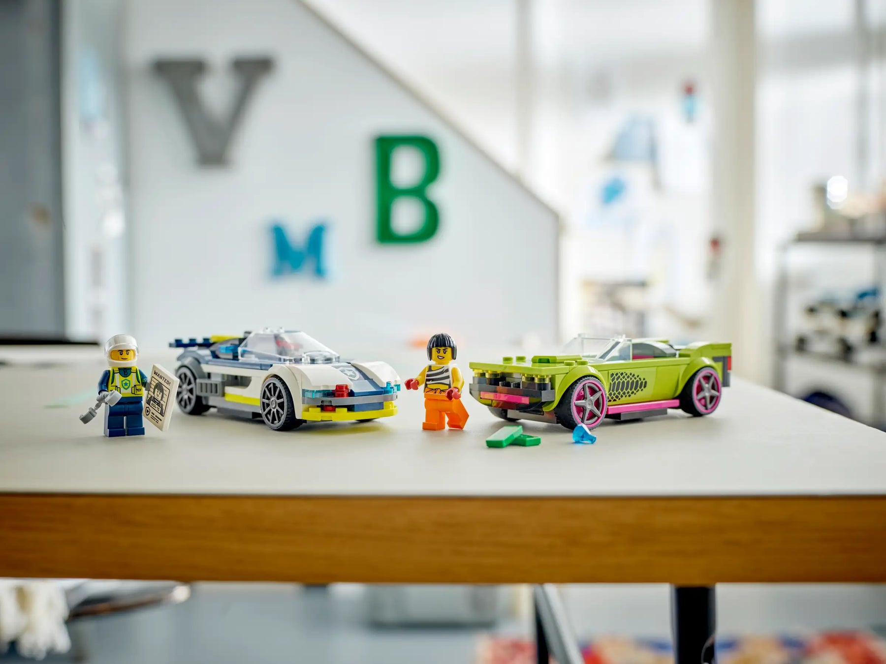 LEGO City 60415 Poliisiauto ja Muskeliauton Takaa-ajo