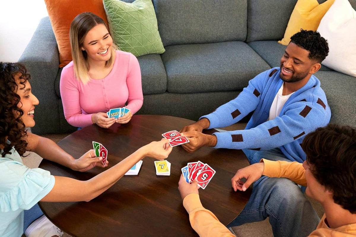 Uno Teams! Korttipeli