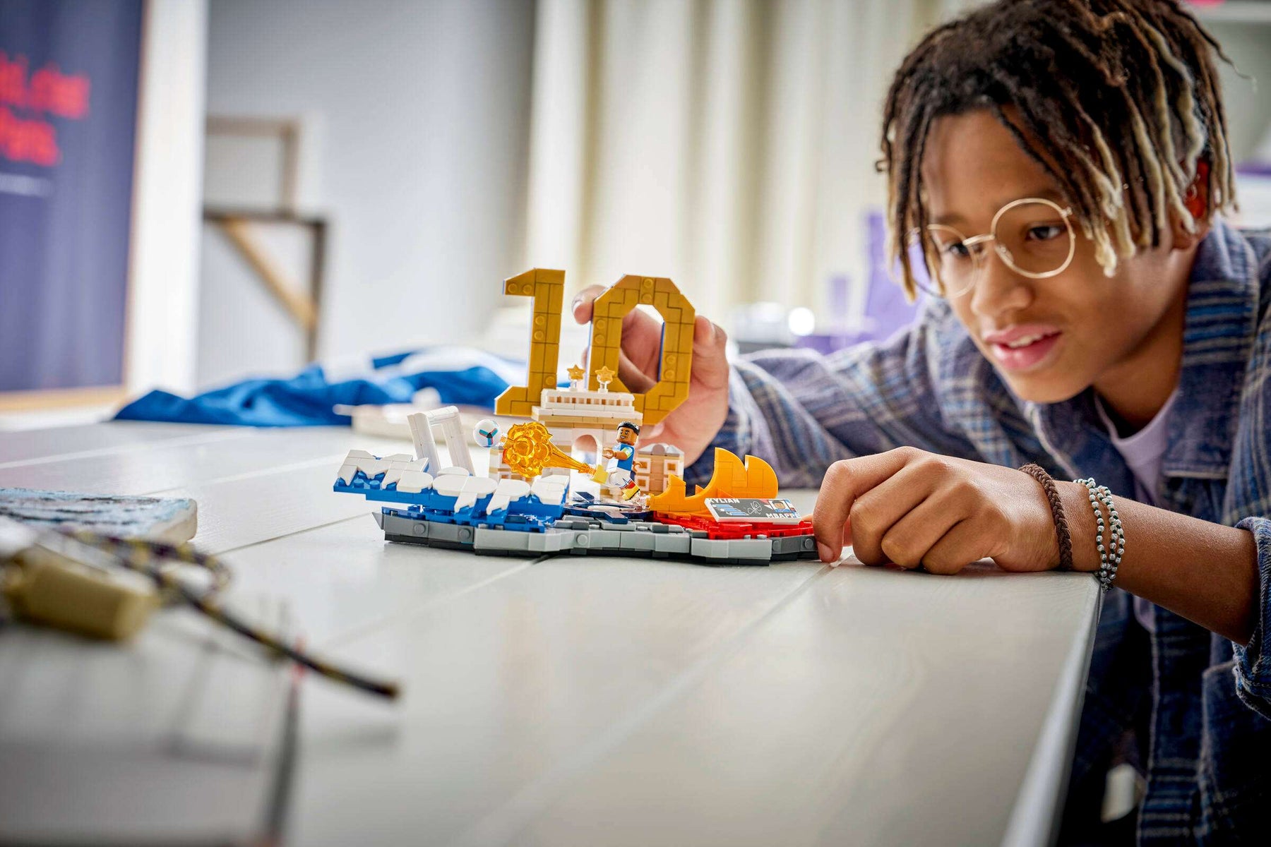 LEGO 43013 Kylian Mbappé – Jalkapallon Tähtihetket
