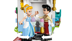 LEGO 43275 Tuhkimon Linna ja Hevosvaunut