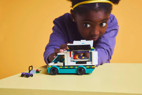 LEGO City 60451 Ambulanssi Hälytysajoihin