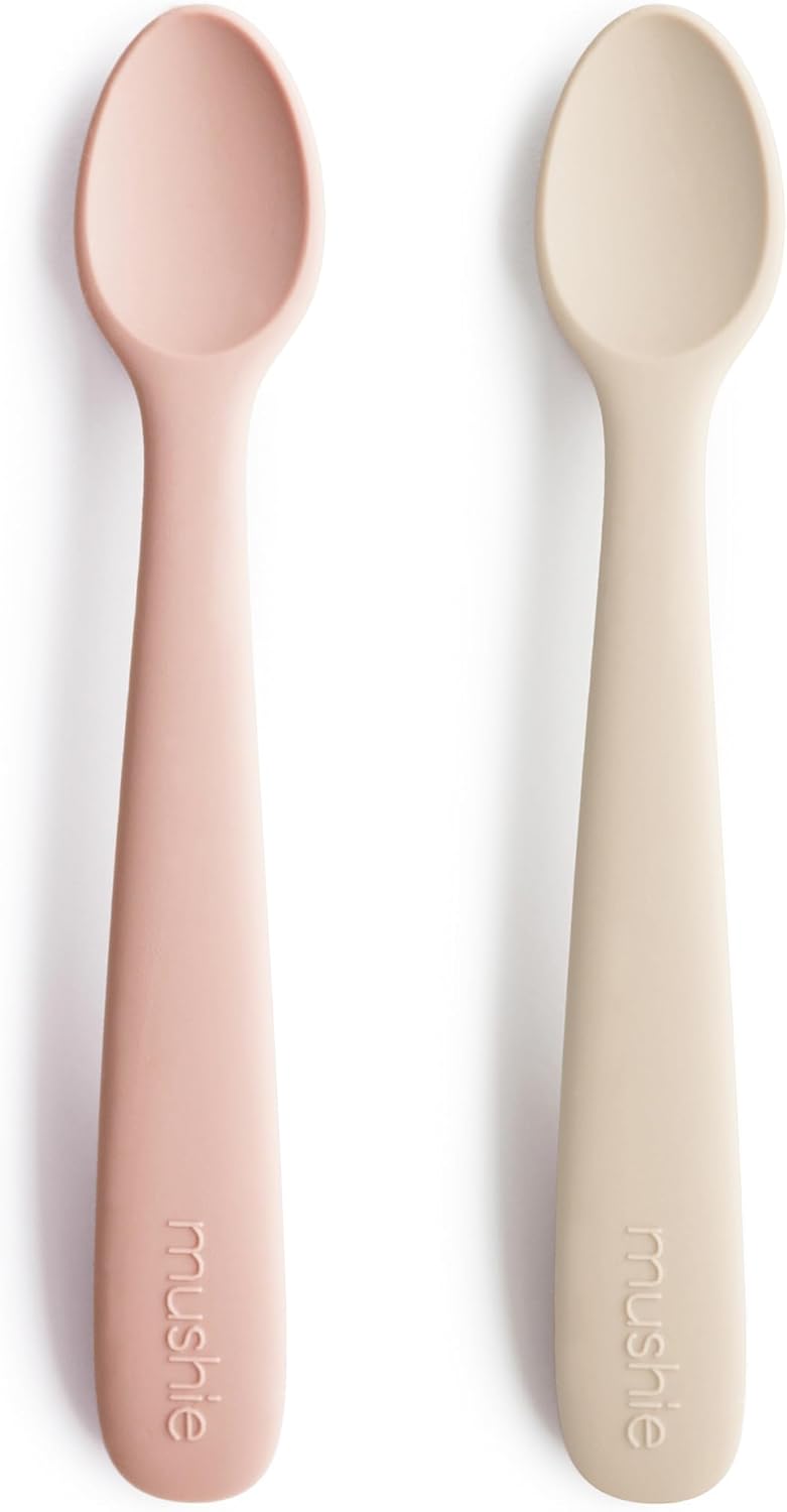 Mushie Silikoniset Lusikat 2-pack Puuteri/hiekka