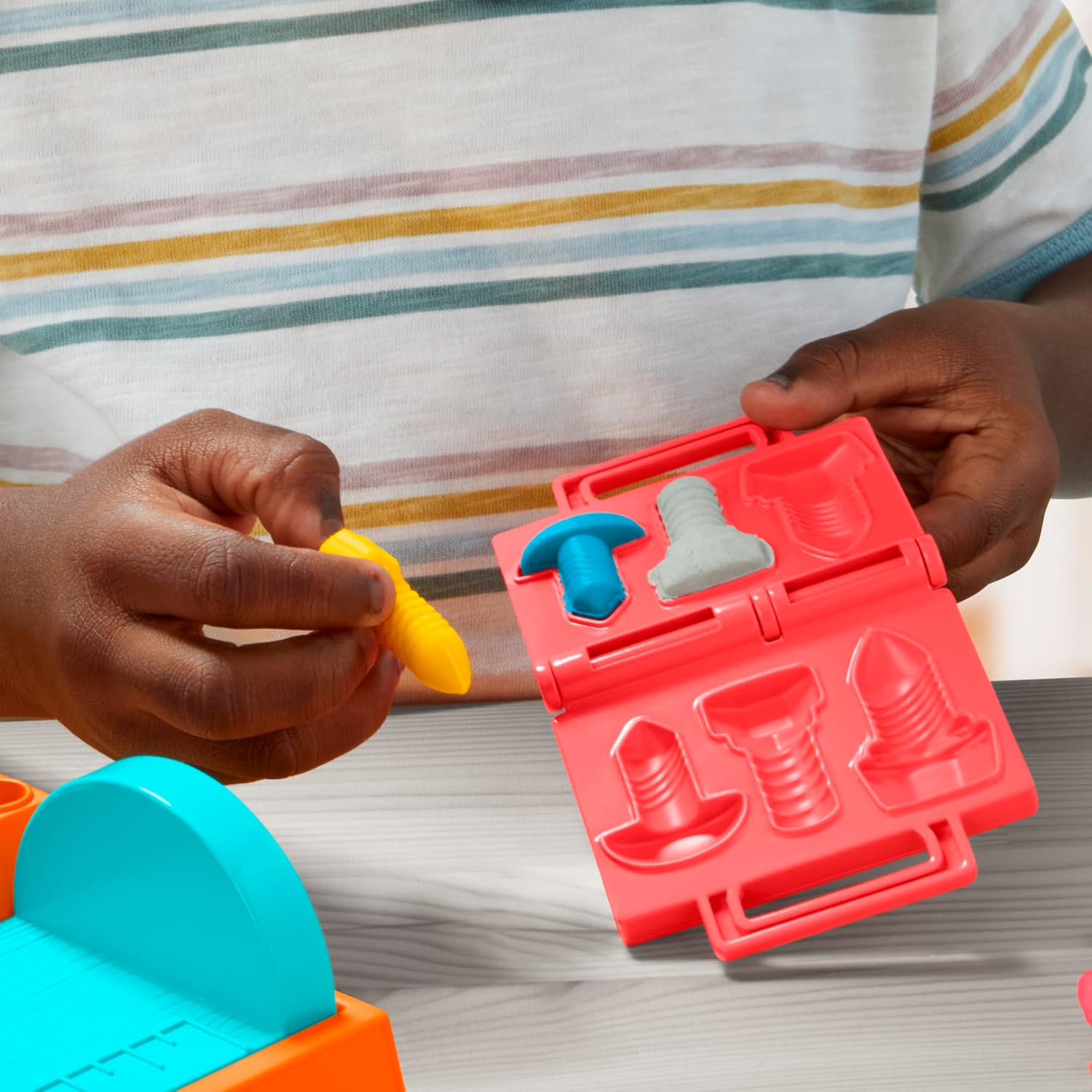 Play Doh Muovailuvaha Työkalupenkki Leikkisetti