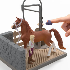 Schleich 42792 Sofia ja Hevosen Pesupaikka