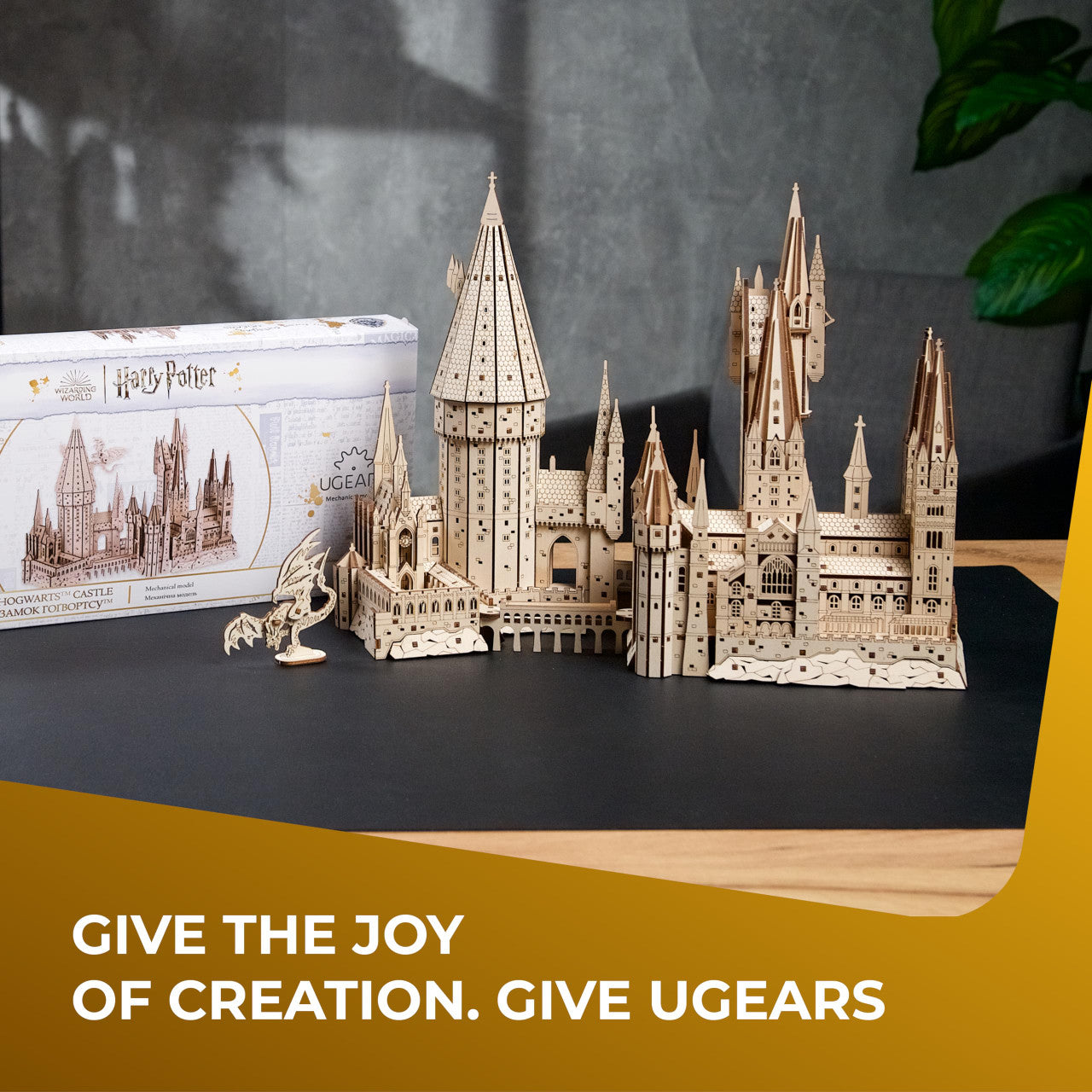 Ugears Rakennussarja Harry Potter Hogwarts Castle