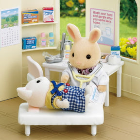 Sylvanian Families Maalaislääkäri