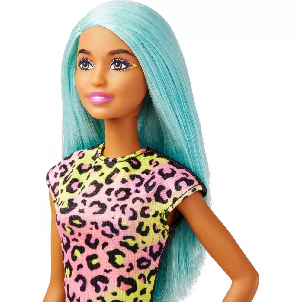 meikkitaiteilija barbie 