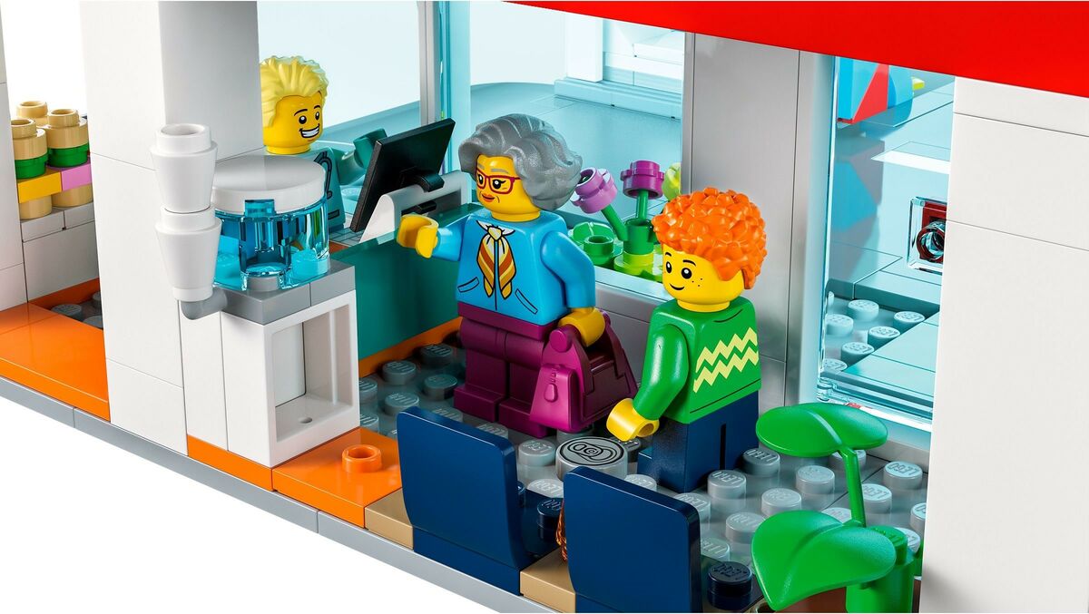LEGO City 60330 Sairaala